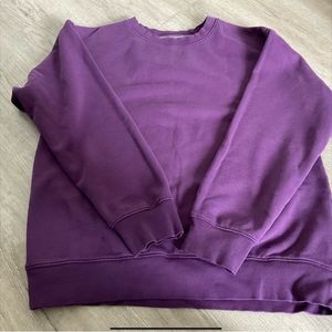 Aritzia mint condition plum cozyaf sweatshirt
